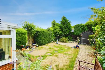 2 bedroom Semi-detached bungalow for sale in Carmen Grove, Groby, LE6