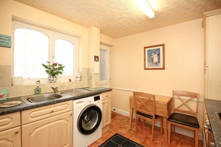 2 bedroom Terraced House for sale in Carrs Road, Earl Shilton, LE9