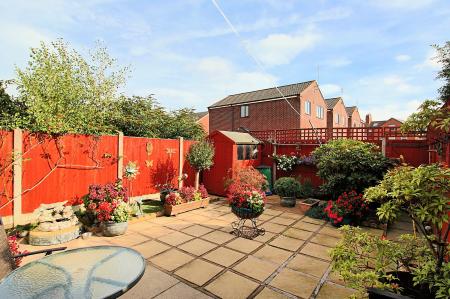 2 bedroom Terraced House for sale in Carrs Road, Earl Shilton, LE9