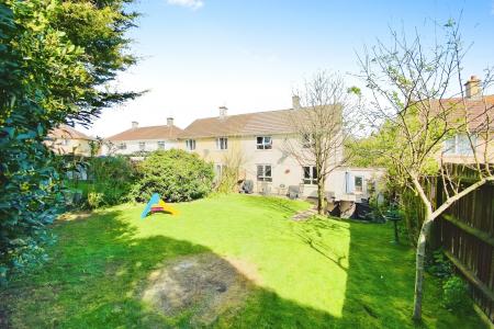 3 bedroom Semi-detached house for sale in Cashmore View, Stocking Farm, Leicester, LE4