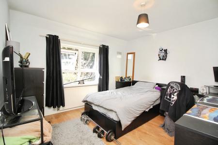 3 bedroom Semi-detached house for sale in Cashmore View, Stocking Farm, Leicester, LE4