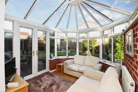 4 bedroom Detached house for sale in Castle Rise, Groby, LE6