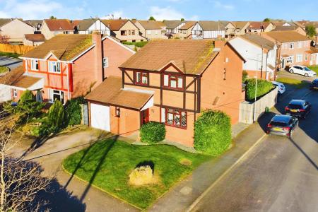 4 bedroom Detached house for sale in Castle Rise, Groby, LE6