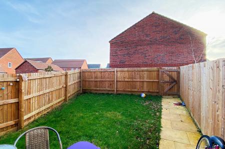 3 bedroom Town house for sale in Centurion Drive, Kirby Muxloe, LE9