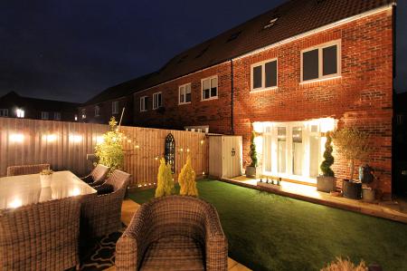 3 bedroom Town house for sale in Centurion Drive, Kirby Muxloe, LE9