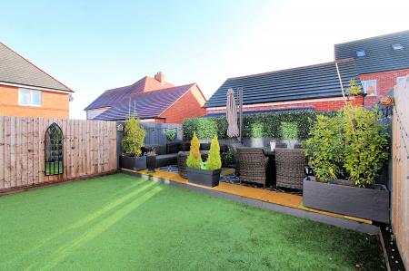 3 bedroom Town house for sale in Centurion Drive, Kirby Muxloe, LE9