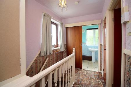 3 bedroom Semi-detached house for sale in Charlecote Avenue, Braunstone Town, LE3
