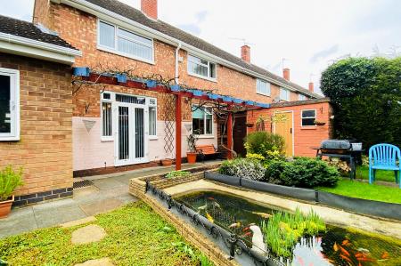 3 bedroom End of terrace house for sale in Charnor Road, Leicester, LE3