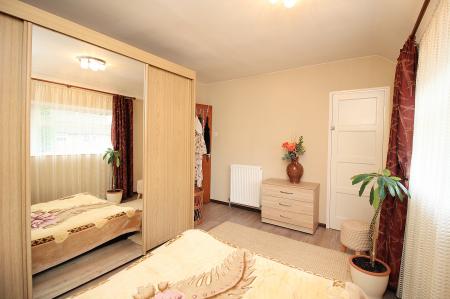 3 bedroom End of terrace house for sale in Charnor Road, Leicester, LE3