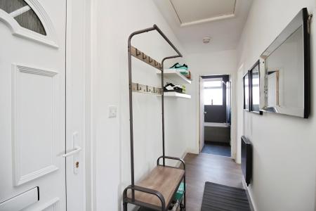 2 bedroom Flat for sale in Cherry Tree Court, Kirby Muxloe, LE9