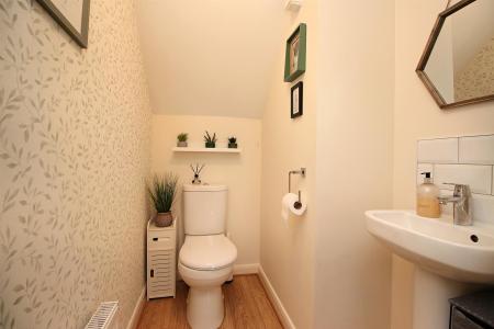 3 bedroom Semi-detached house for sale in Columbus Lane, Earl Shilton, LE9