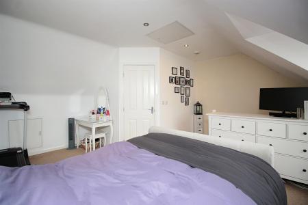 3 bedroom Semi-detached house for sale in Columbus Lane, Earl Shilton, LE9