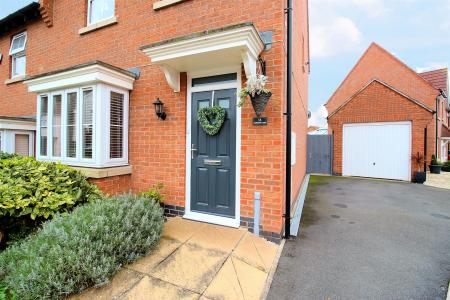 3 bedroom Semi-detached house for sale in Columbus Lane, Earl Shilton, LE9