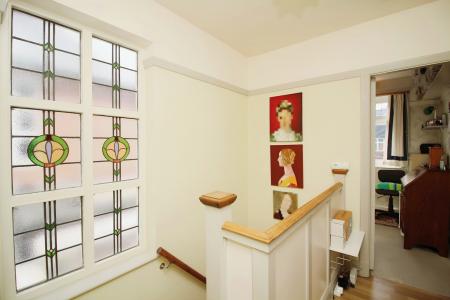 3 bedroom Semi-detached house for sale in Cooden Avenue, Leicester, LE3