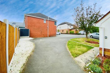 3 bedroom Detached house for sale in Cooke Close, Thorpe Astley, LE3