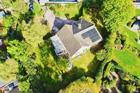 2 bedroom Detached bungalow for sale in Cooks Walk, Glenfield, LE3