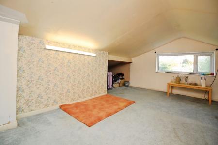 2 bedroom Detached bungalow for sale in Cooks Walk, Glenfield, LE3