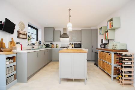 3 bedroom Detached house for sale in Cortanis Lane, Desford, LE9