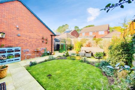3 bedroom Detached house for sale in Cortanis Lane, Desford, LE9