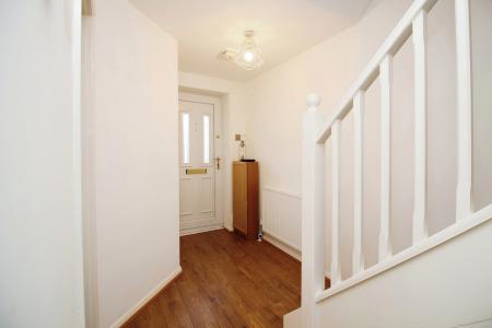 2 bedroom Terraced House for sale in Cottage Farm Close, Braunstone Town, LE3