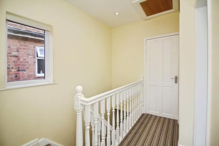 3 bedroom Semi-detached house for sale in Coventry Road, Hinckley, LE10