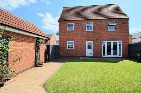 3 bedroom Detached house for sale in Cox Meadow Road, Leicester Forest East, LE3