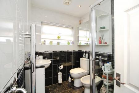 2 bedroom Semi-detached bungalow for sale in Danehill, Ratby, LE6