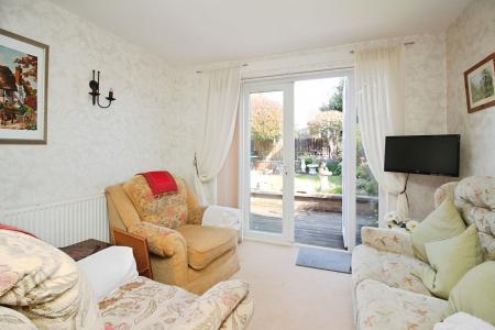 2 bedroom Semi-detached bungalow for sale in Danehill, Ratby, LE6