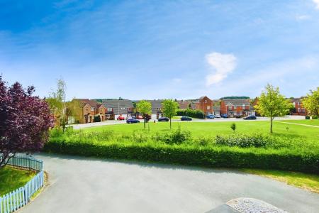 3 bedroom Detached house for sale in Darien Way, Thorpe Astley, LE3