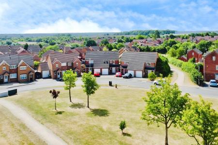 4 bedroom Semi-detached house for sale in Darien Way, Thorpe Astley, LE3