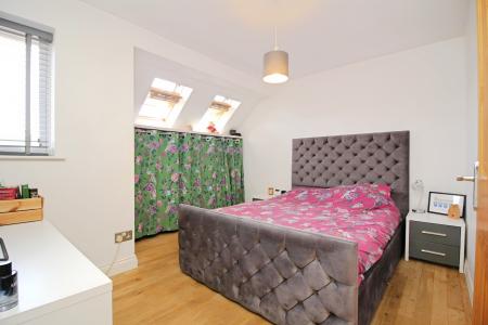 4 bedroom Semi-detached house for sale in Darien Way, Thorpe Astley, LE3