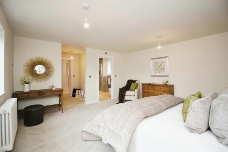 4 bedroom Detached house for sale in Highfields, Desford Road, Kirby Muxloe, LE9