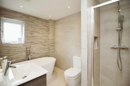 4 bedroom Detached house for sale in Highfields, Desford Road, Kirby Muxloe, LE9