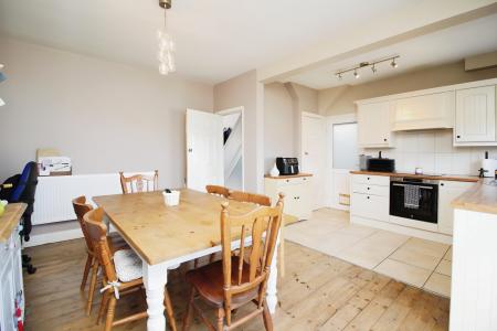 3 bedroom Semi-detached house for sale in Dorchester Road, Western Park, Leicester, LE3