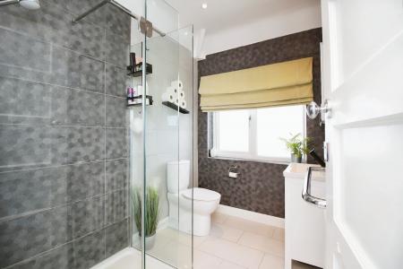 3 bedroom Semi-detached house for sale in Dorchester Road, Western Park, Leicester, LE3