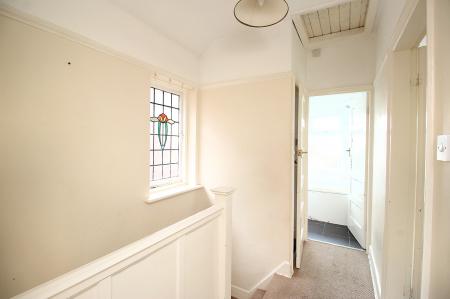 3 bedroom Semi-detached house for sale in Dorchester Road, Leicester, LE3