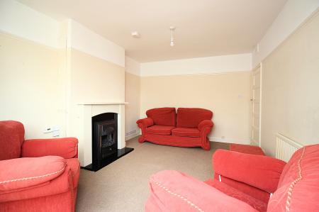 3 bedroom Semi-detached house for sale in Dorchester Road, Leicester, LE3