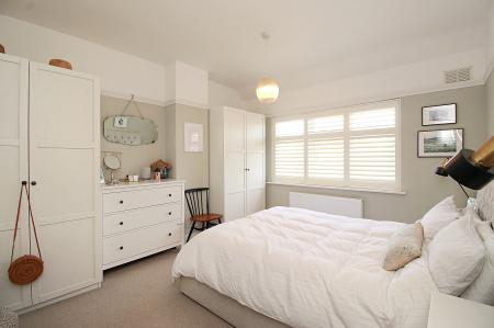 3 bedroom Semi-detached house for sale in Dorchester Road, Leicester, LE3