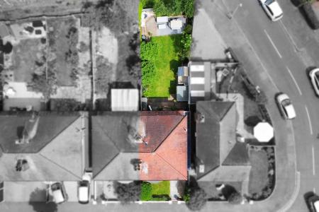 3 bedroom Semi-detached house for sale in Dorchester Road, Leicester, LE3