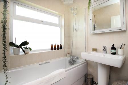 3 bedroom Semi-detached house for sale in Dorchester Road, Leicester, LE3