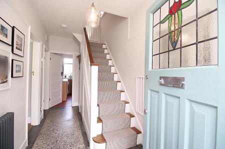 3 bedroom Semi-detached house for sale in Dorchester Road, Leicester, LE3