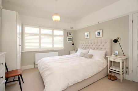 3 bedroom Semi-detached house for sale in Dorchester Road, Leicester, LE3