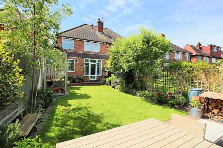 3 bedroom Semi-detached house for sale in Dorchester Road, Leicester, LE3