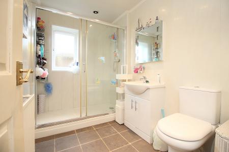 3 bedroom Detached bungalow for sale in Dovecote Close, Sapcote, LE9