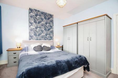 2 bedroom End of terrace house for sale in Dragon Lane, Newbold Verdon, LE9