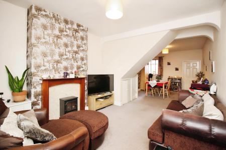 2 bedroom End of terrace house for sale in Dragon Lane, Newbold Verdon, LE9