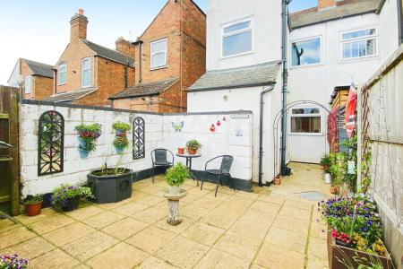 2 bedroom End of terrace house for sale in Dragon Lane, Newbold Verdon, LE9