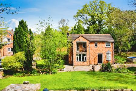 3 bedroom Detached house for sale in Dunstall Avenue, Leicester, LE3