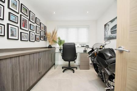 5 bedroom Detached house for sale in Dunton Road, Broughton Astley, LE9