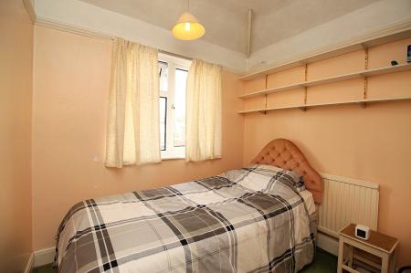 3 bedroom Semi-detached house for sale in Edward Avenue, Braunstone Town, LE3